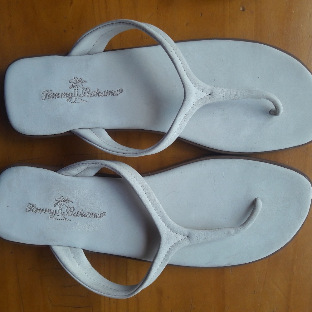 Tommy bahama flip flops